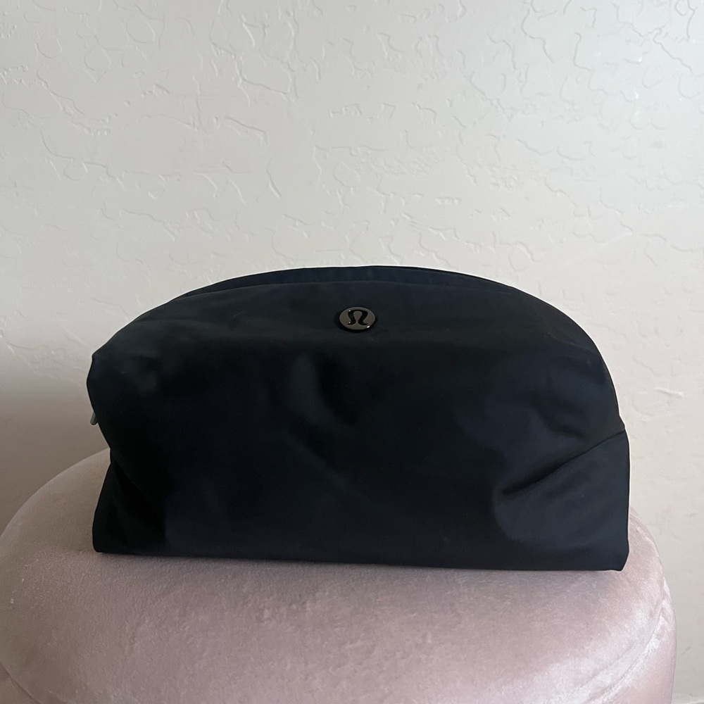 Lululemon Black Make-up Bag Case